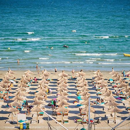 Rusty Sands Apt Spa N Pools Beach Resort Năvodari Esterno foto