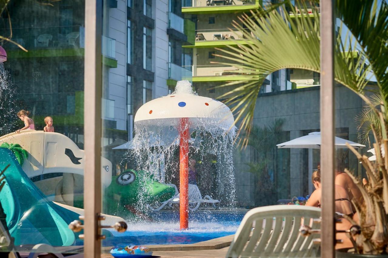 Rusty Sands Apt Spa N Pools Beach Resort Năvodari Esterno foto