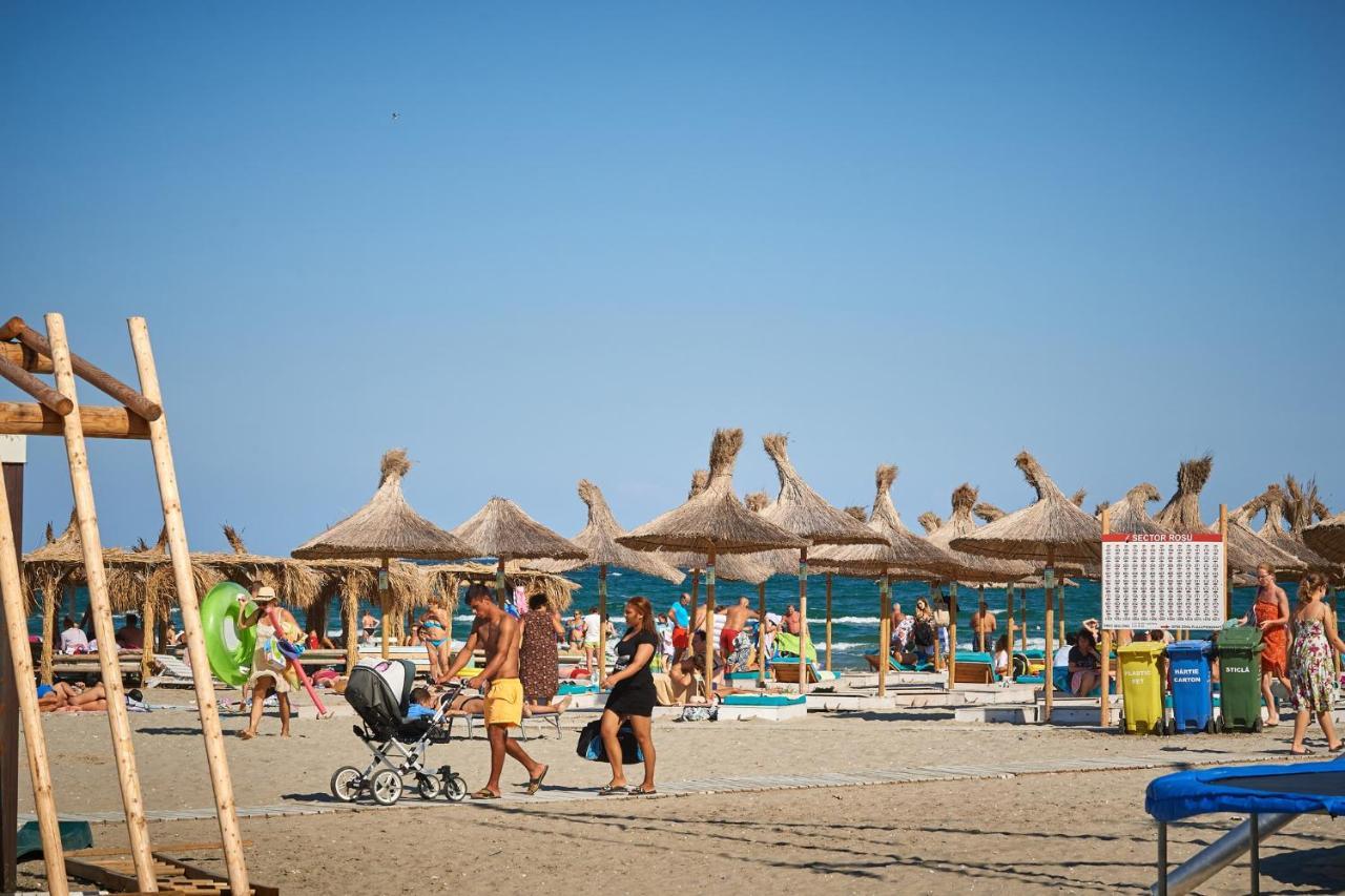 Rusty Sands Apt Spa N Pools Beach Resort Năvodari Esterno foto